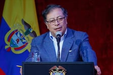 Kolombiya, ABD’den silah alımlarını durdurdu