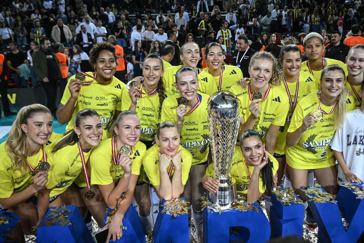 Şampiyonlar Kupası'nın sahibi Fenerbahçe!