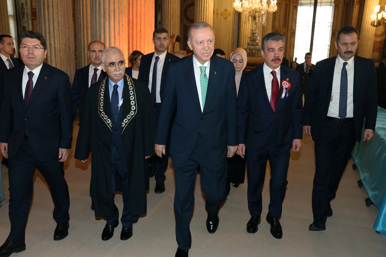Yeni anayasa geliyor: Toplantıda kimler olacak?