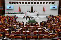 Ekonomiye ilişkin kanun teklifi TBMM'de kabul edildi:  ÖTV zammı, vergide ve ticarette düzenleme