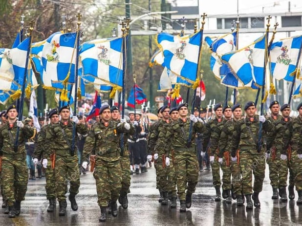 Yunanistan yeni askeri planını açıkladı: 150 bin asker alınacak
