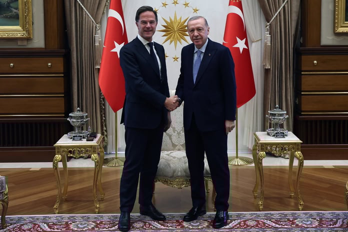 NATO'dan Türkiye'ye tam destek: Rutte, Ankara'nın AB savunma programı SAFE'e katılımı için devreye girdi