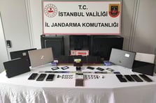 MİT'ten siber suç örgütüne operasyon: PTT ve HGS adını kullanan 10 dolandırıcı tutuklandı