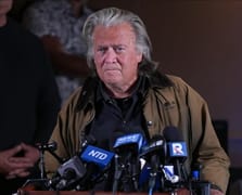 Bannon'dan Musk'ı sınır dışı etme çağrısı