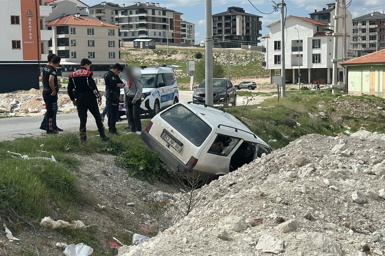 16 yaşındaki ehliyetsiz sürücü yakalandı