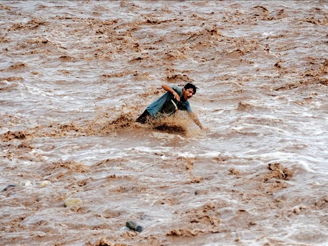Pakistan'da muson yağmurları felaketi: 38 ölü