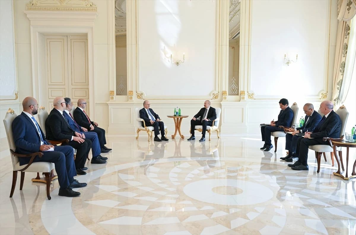 Aliyev'den Filistin devletine destek açıklaması