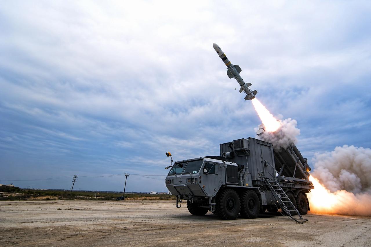 ABD, Harpoon kıyı savunma sistemini test etti