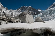 Himalayalar'da kar yağışları son 23 yılın en düşük seviyesinde 