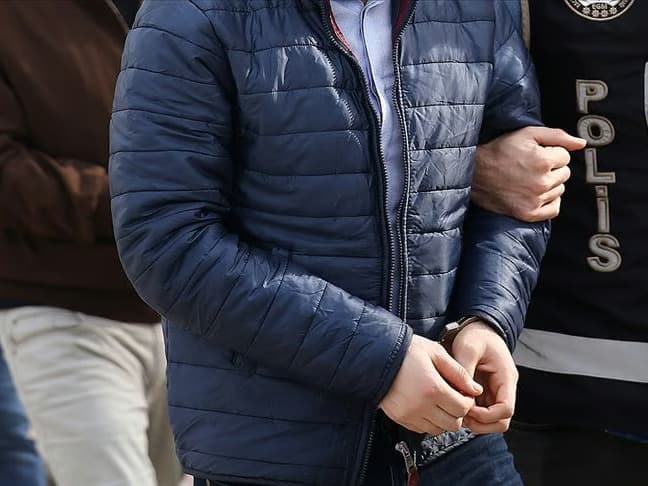 FETÖ'ye sınav soruşturması: 13 gözaltı