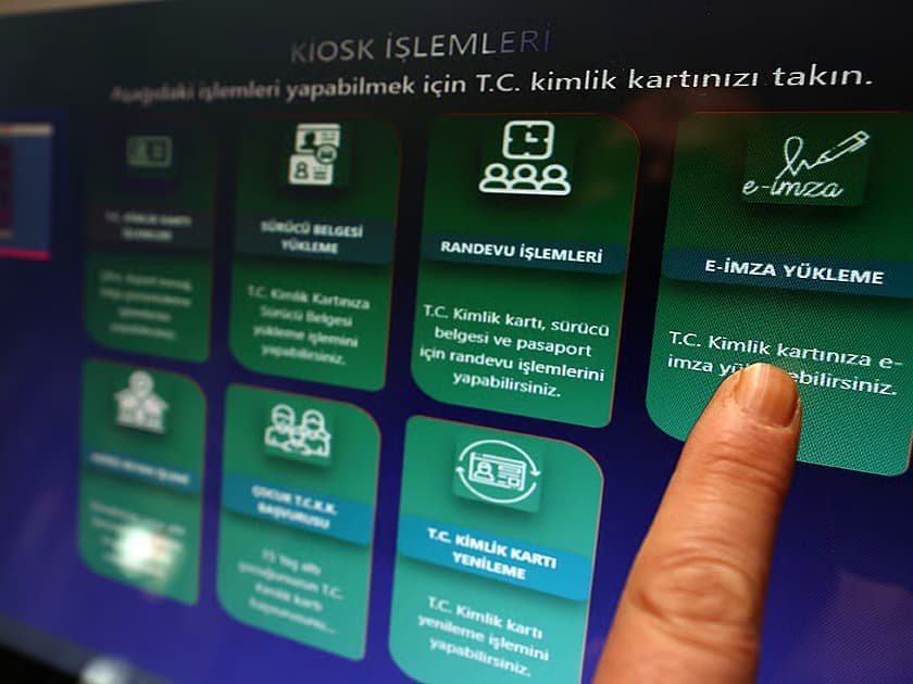 Sahte e-imza operasyonunda