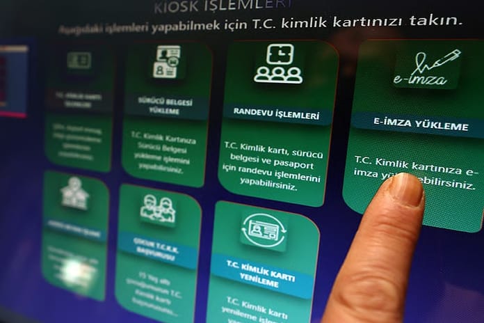 Ankara merkezli sahte e-imza operasyonu: 92 gözaltı