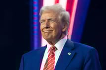 Trump'tan dolar çıkışı: İstersem yoyo gibi aşağı yukarı oynatabilirim