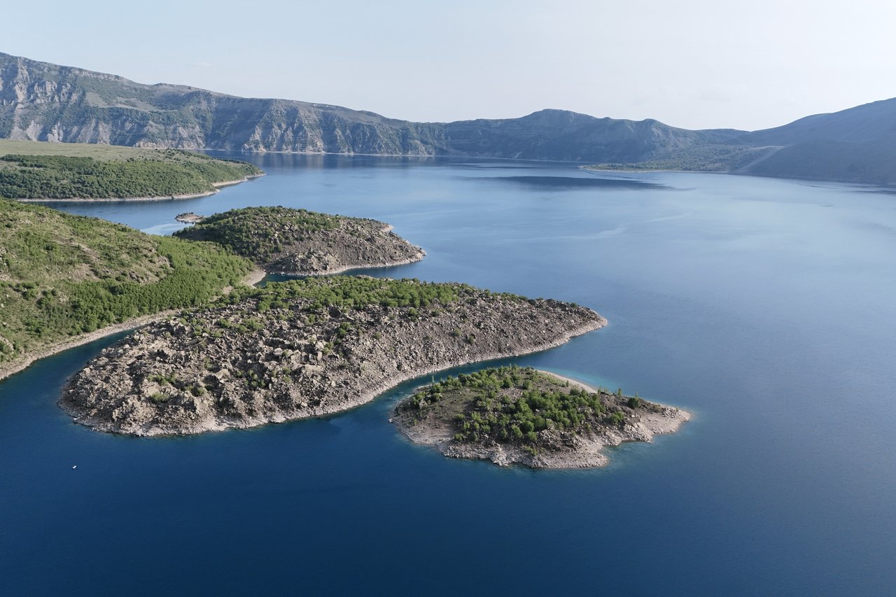 Nemrut Kalderası yoğun denetimlerle korunuyor