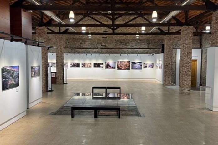 İstanbul Photo Awards 2025’in ikinci sergisi Dolmabahçe’de 