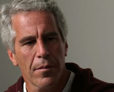 ABD Temsilciler Meclisi Epstein davasına ait 33 bin sayfalık dosyayı yayımladı