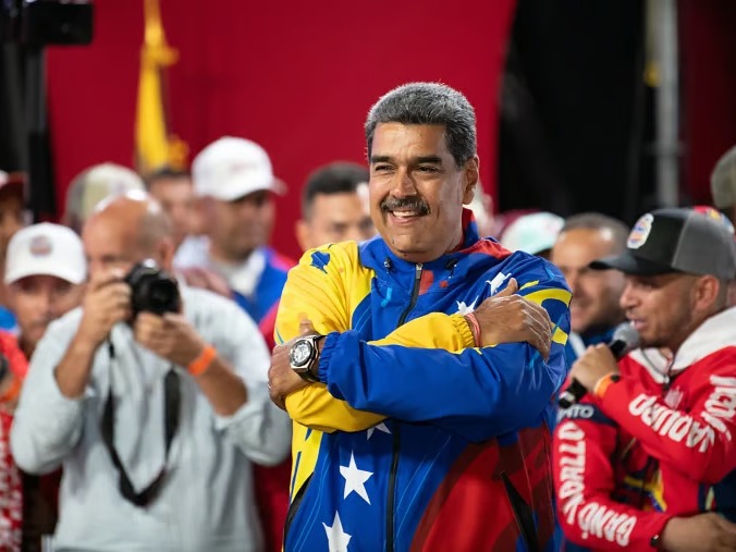 Flores: "Trump'ın tehditleri Venezuela halkını birleştirdi"