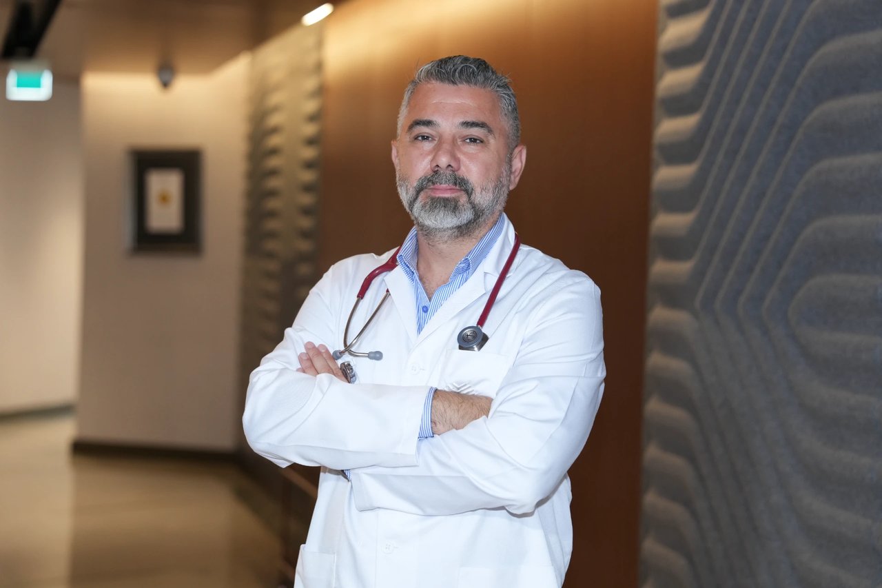 Enfeksiyon Hastalıkları ve Klinik Mikrobiyoloji Uzmanı Hüsrev Diktaş
