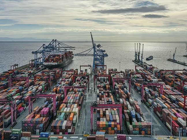 İhracat talep endeksi eşik değerin altında kaldı: Dayanıklılık endeksi yükselişte