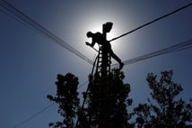 Irak'ta elektrik krizi: Ülke karanlığa gömüldü