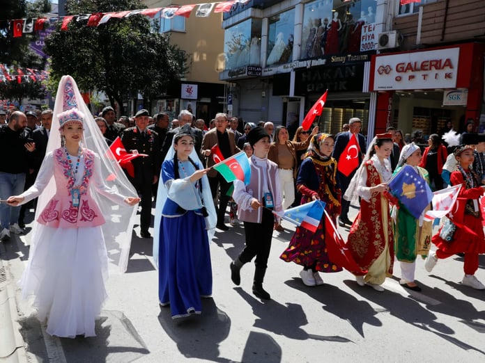 23 Nisan'da okul var mı? 23 Nisan resmi tatil mi?