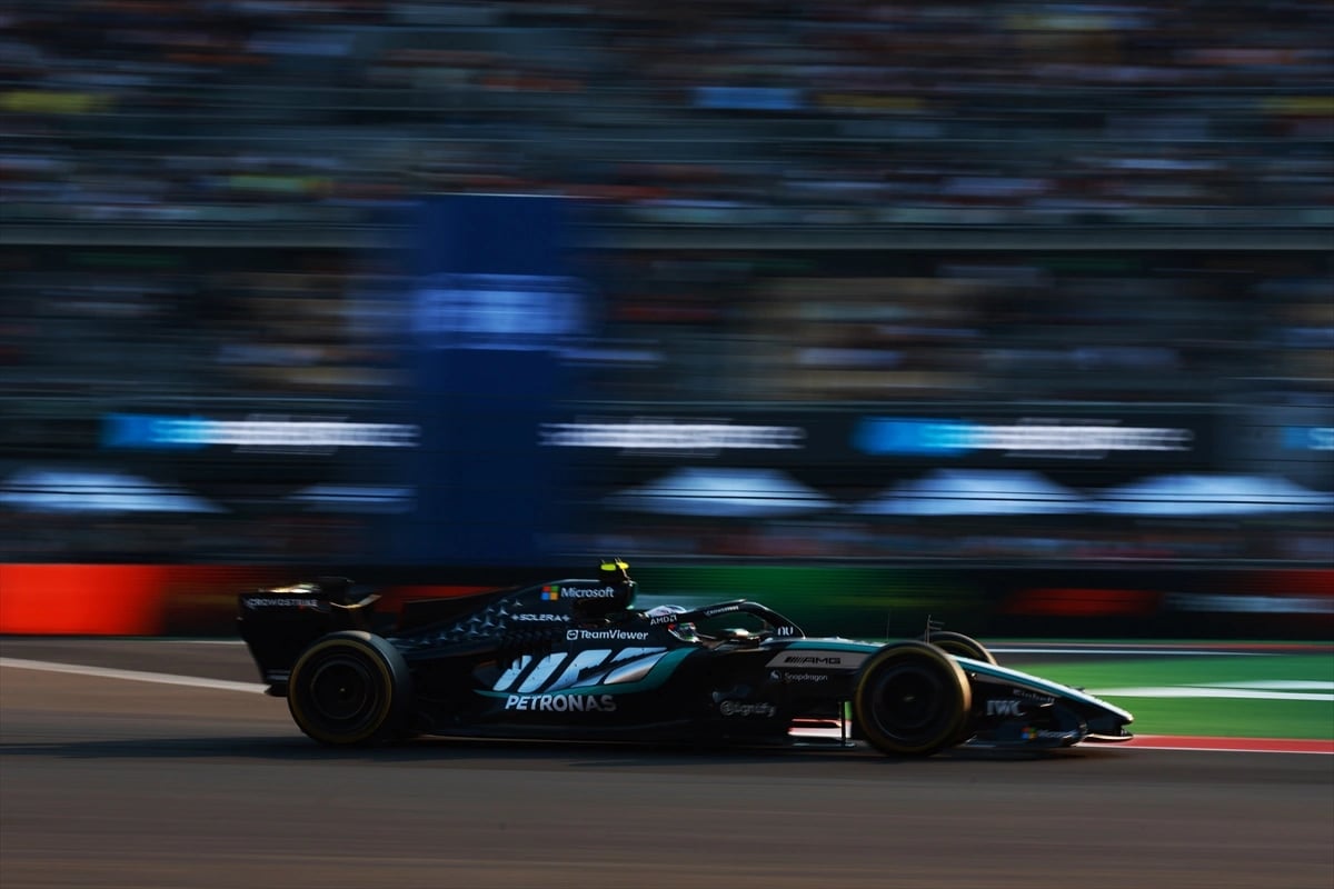 F1 Meksika GP'sinde antrenman zamanı 