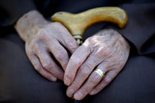 Yaşlılığa sigorta güvencesi yolda! Prim ödeyen kullanacak 