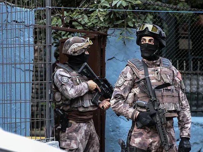 35 ilde DEAŞ terör örgütüne büyük operasyon: 184 şüpheli yakalandı