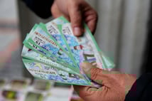 Yılbaşı Milli Piyango büyük ikramiye ne kadar? MPİ ile yılbaşı milli piyango tam, yarım, çeyrek bilet fiyatları ne kadar, kaç TL?