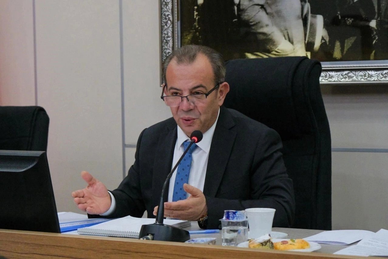 Tanju Özcan'a 7 yıl 3 ay 15 gün hapis cezası verildi