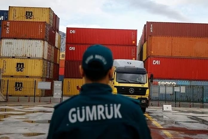 Yurt dışından gelen toplu iğneye bile artık vergi var