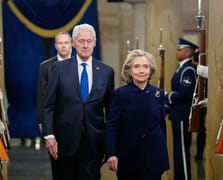 Clinton çifti Epstein soruşturmasında ifade vermeyi reddetti