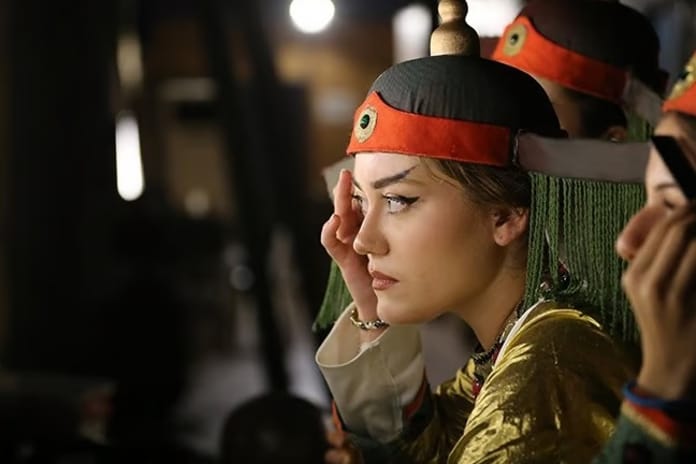 Sanatın perde arkasındaki yoğun hazırlık