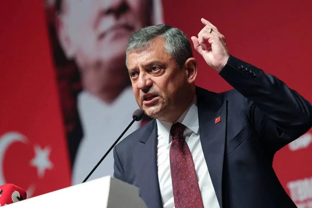 Özgür Özel yeni parti için ilk kez tarih ve isim verdi 