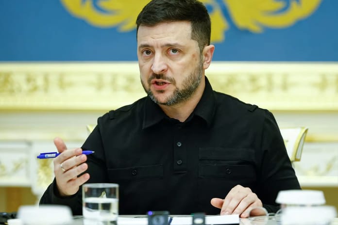 Kiev yönetimi Minsk’e baskıyı artırıyor