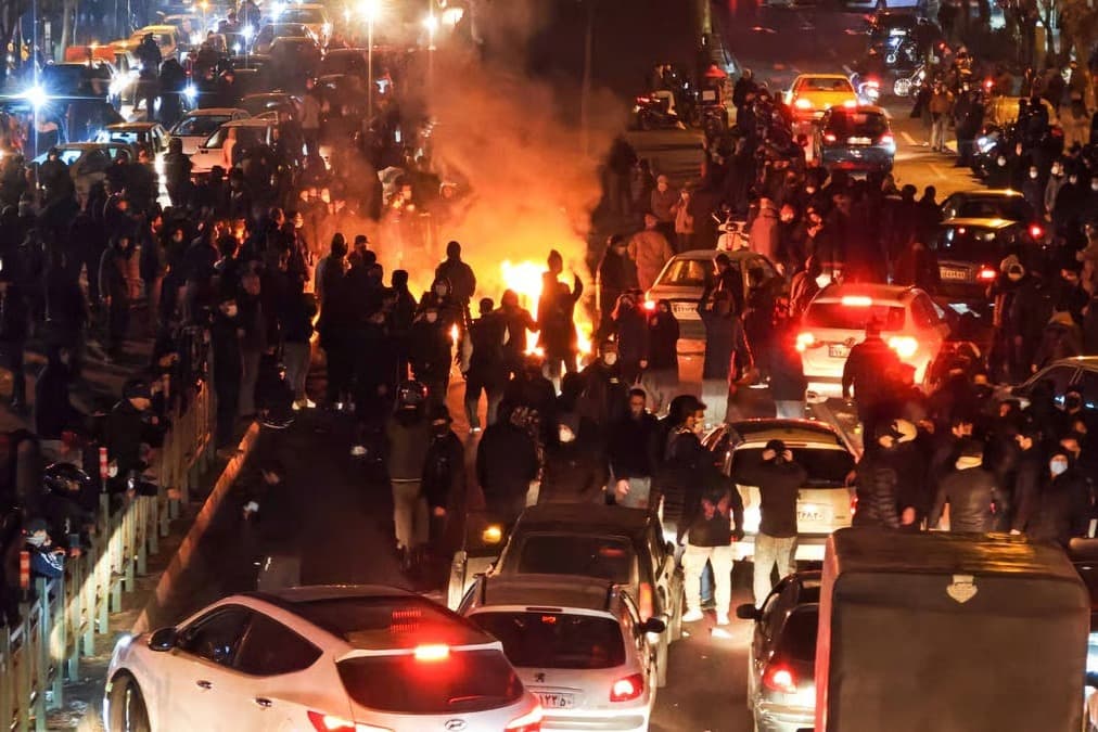 İran'daki protestoların bilançosu korkutuyor!