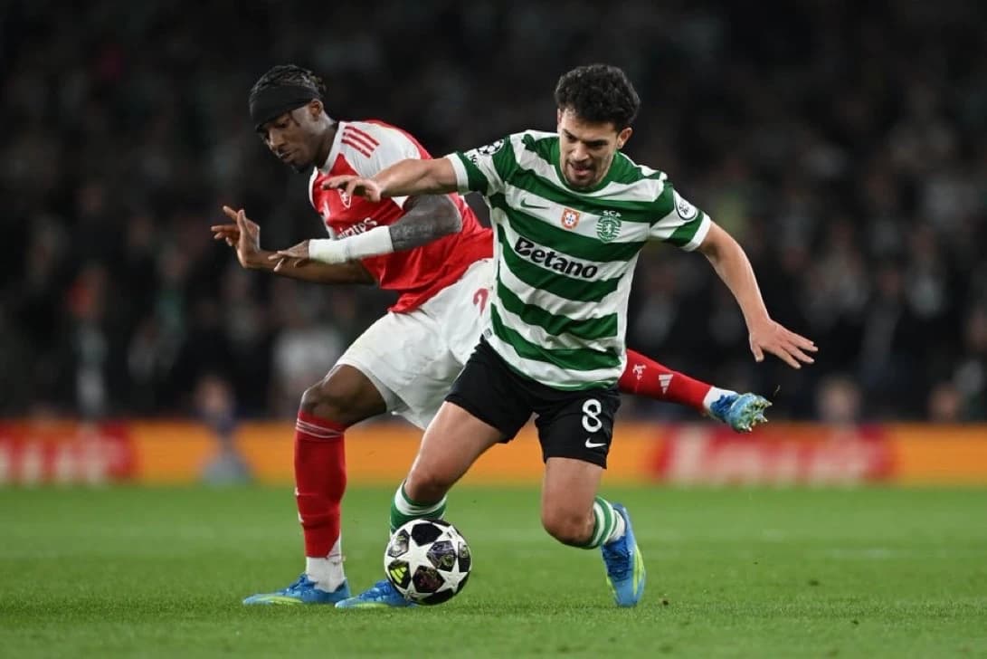 Arsenal savunmasıyla turu geçti