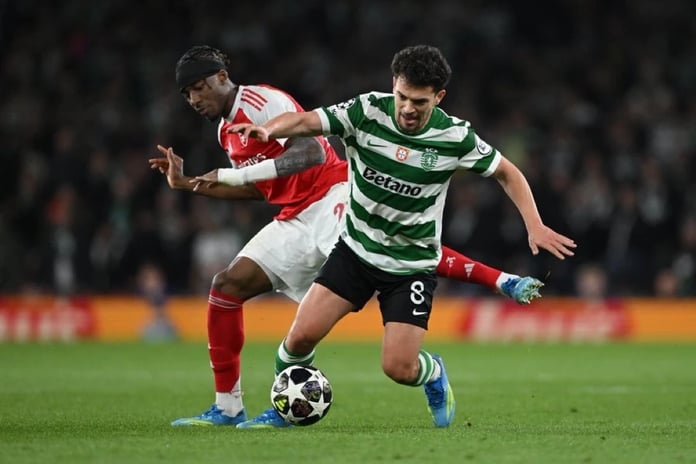 Arsenal savunmasıyla turu geçti