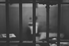 Cezaevlerinin kapısı aralanıyor: Yarısını yatan tahliye olacak! 