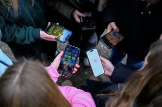 Norveç'te gündem çocuklara sosyal medya yasağı