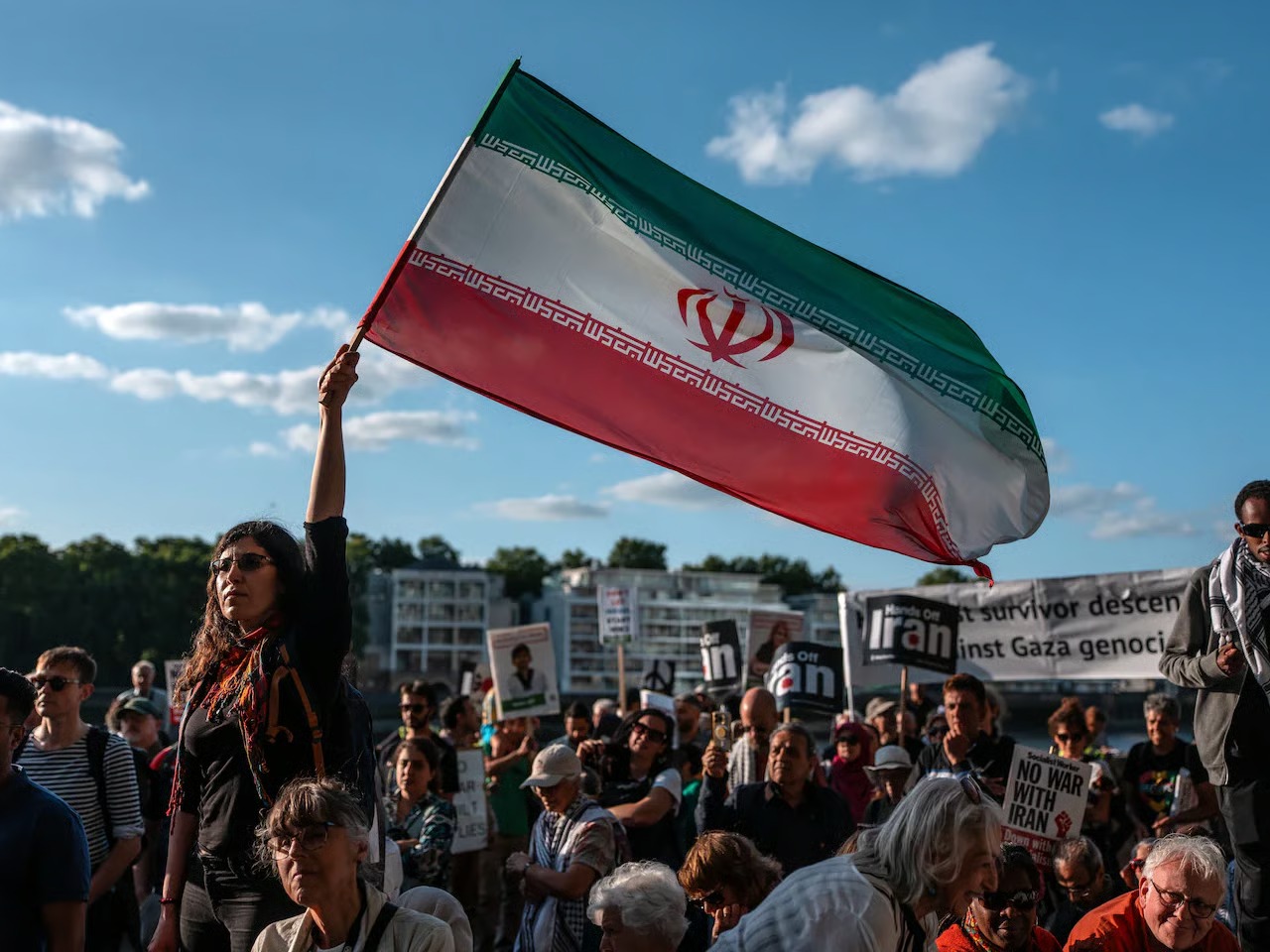 Europe Pushes to Revive Iran Nuclear Talks 