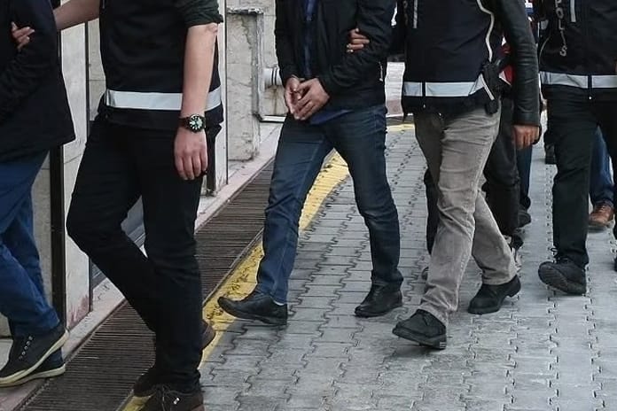 'Casperlar' iddianamesi detayları: Çocuklara 10 bin liraya iş yeri kurşunlattılar
