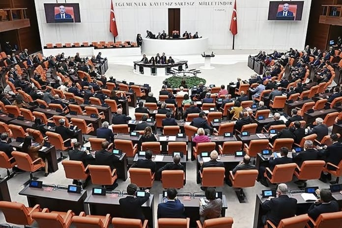 Türkiye ekonomisi Aralık ayına yoğun gündemle giriyor