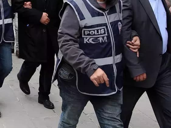 Künefe zincirine FETÖ operasyonu