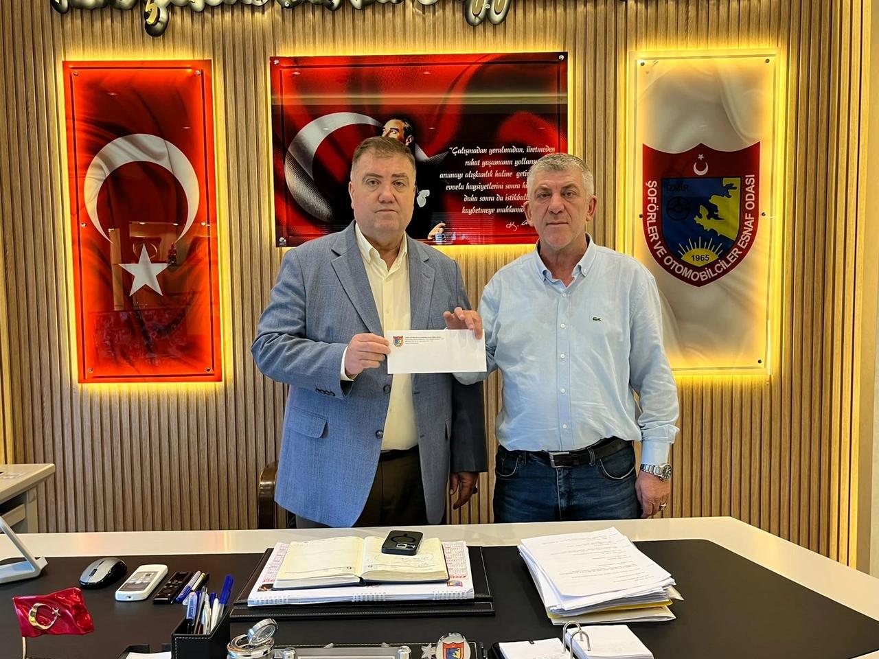 Müşterinin gönderdiği fazla parayı iade eden taksici