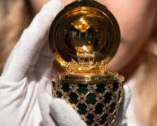 James Bond Ahtapot Yumurtası Kolyesi'ni çalıp yutan hırsız tutuklandı