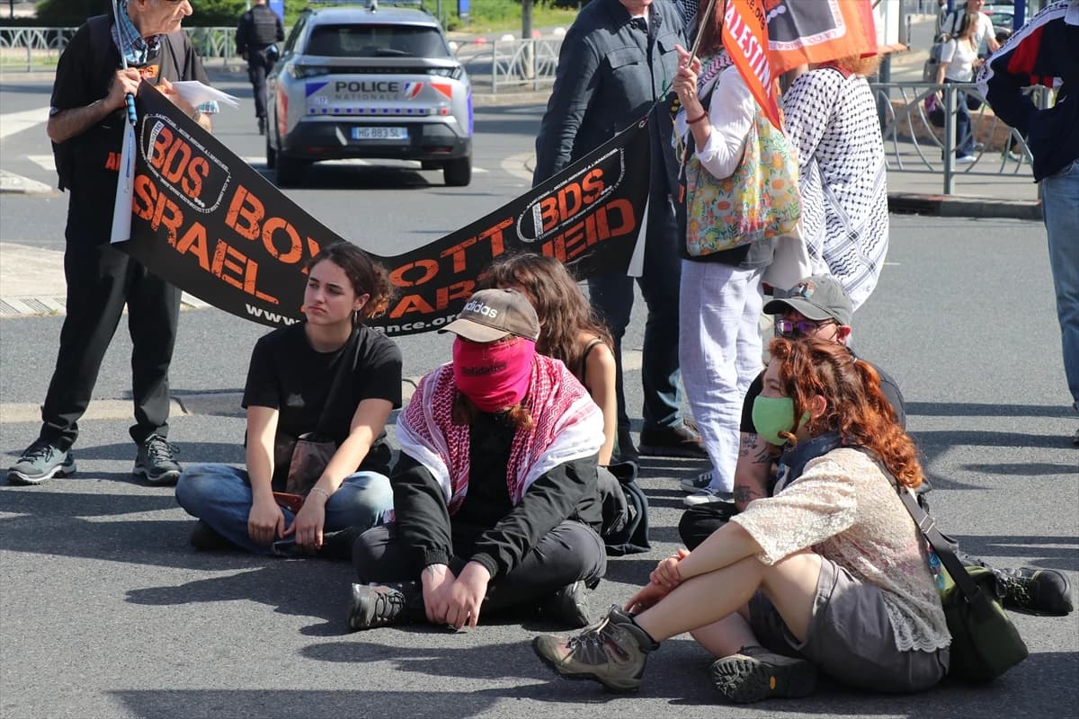 Eurosatory fuarına İsrail protestosu damgavurdu