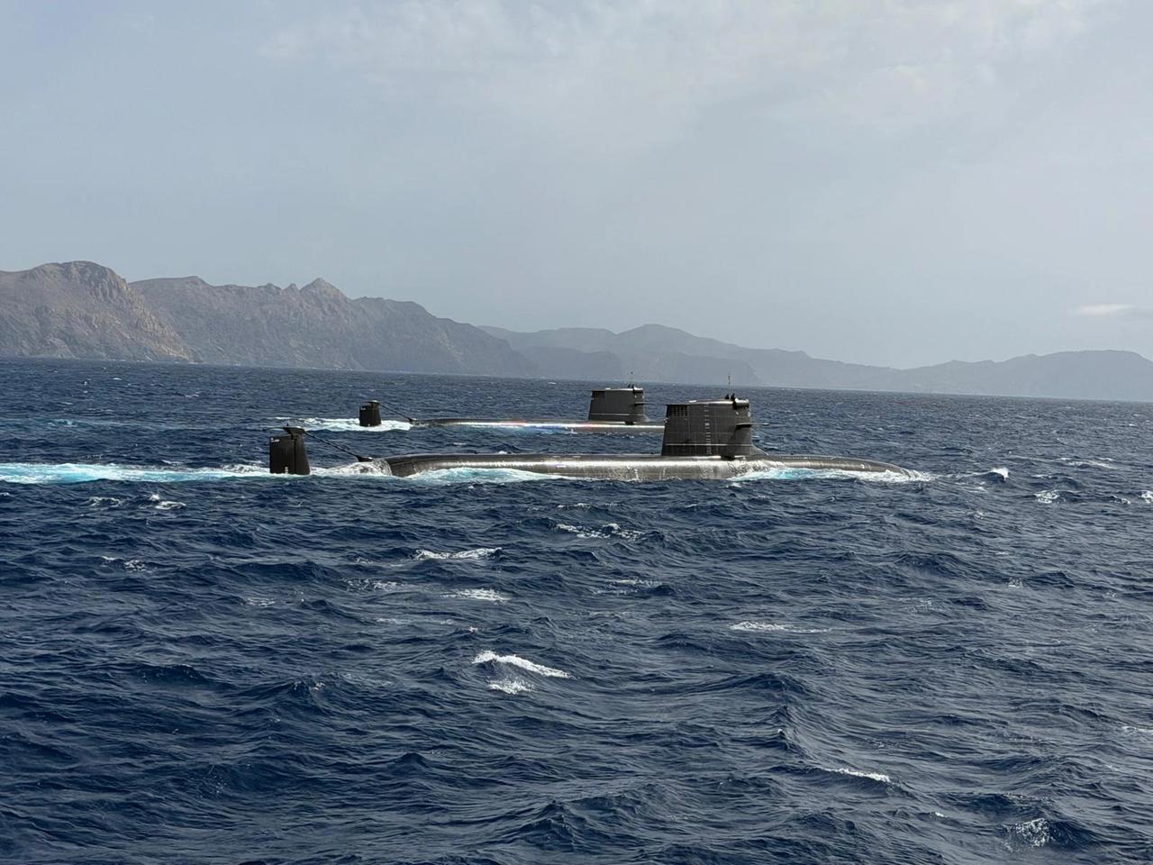 İspanya, iki S-80 denizaltısını birlikte denize çıkardı