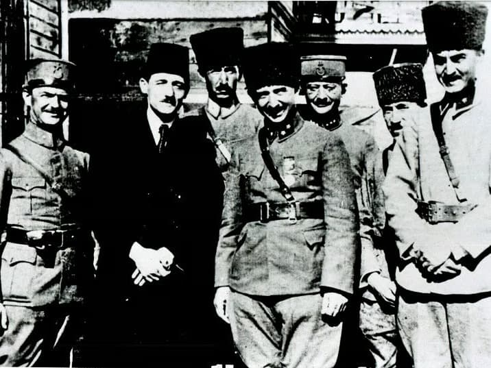 Tarihte bugün: Mudanya Mütarekesi imzalandı