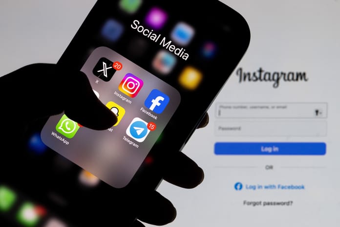 İnstagram çöktü mü? İnstagram çalışmıyor mu, düzeldi mi, ne zaman düzelecek?